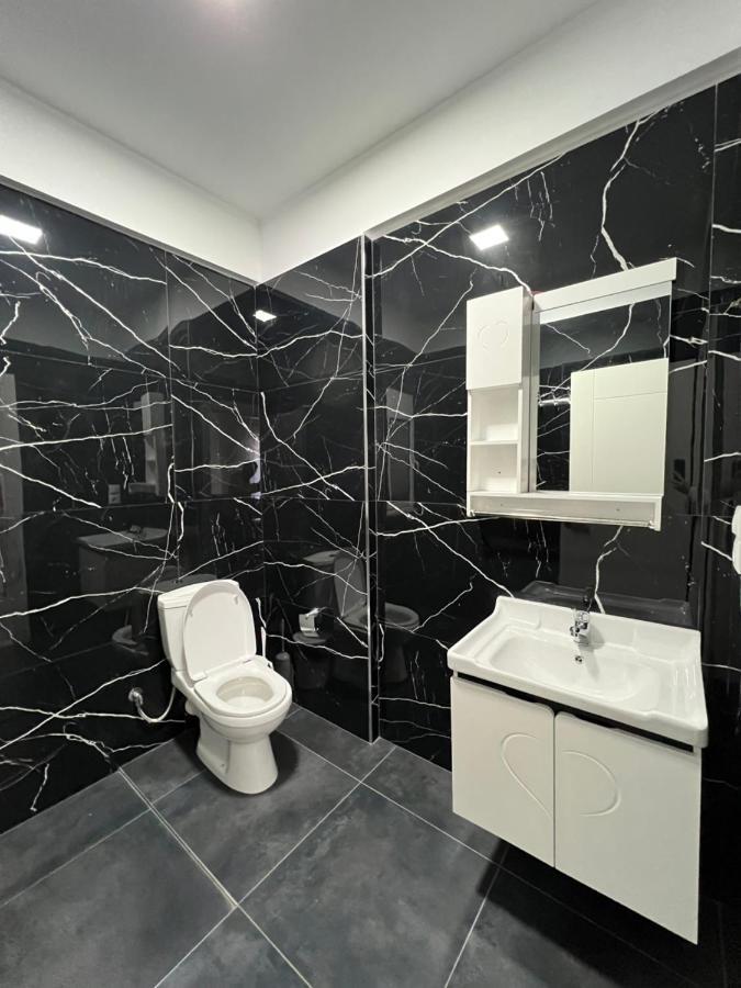 סרנדה Harmony Apartments מראה חיצוני תמונה