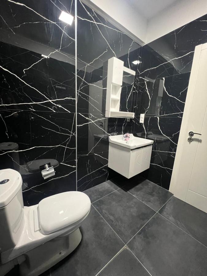 סרנדה Harmony Apartments מראה חיצוני תמונה