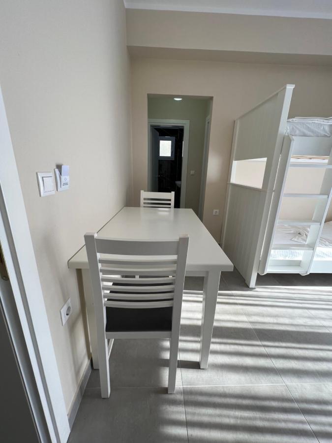 סרנדה Harmony Apartments מראה חיצוני תמונה