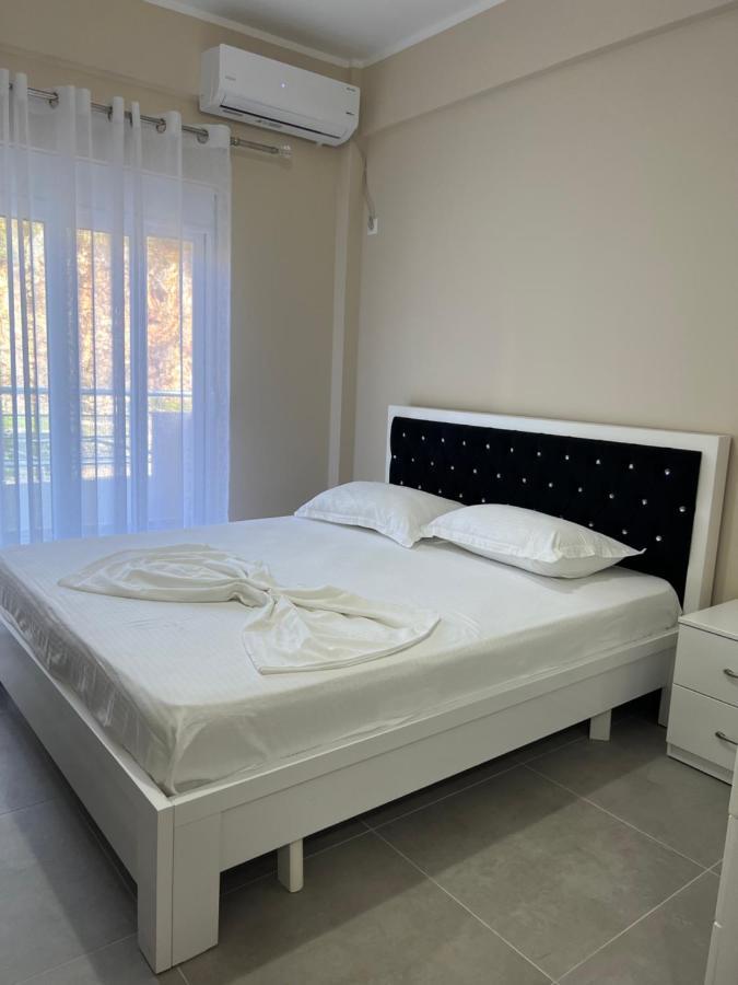 סרנדה Harmony Apartments מראה חיצוני תמונה