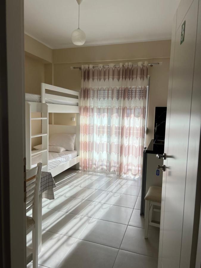 סרנדה Harmony Apartments מראה חיצוני תמונה