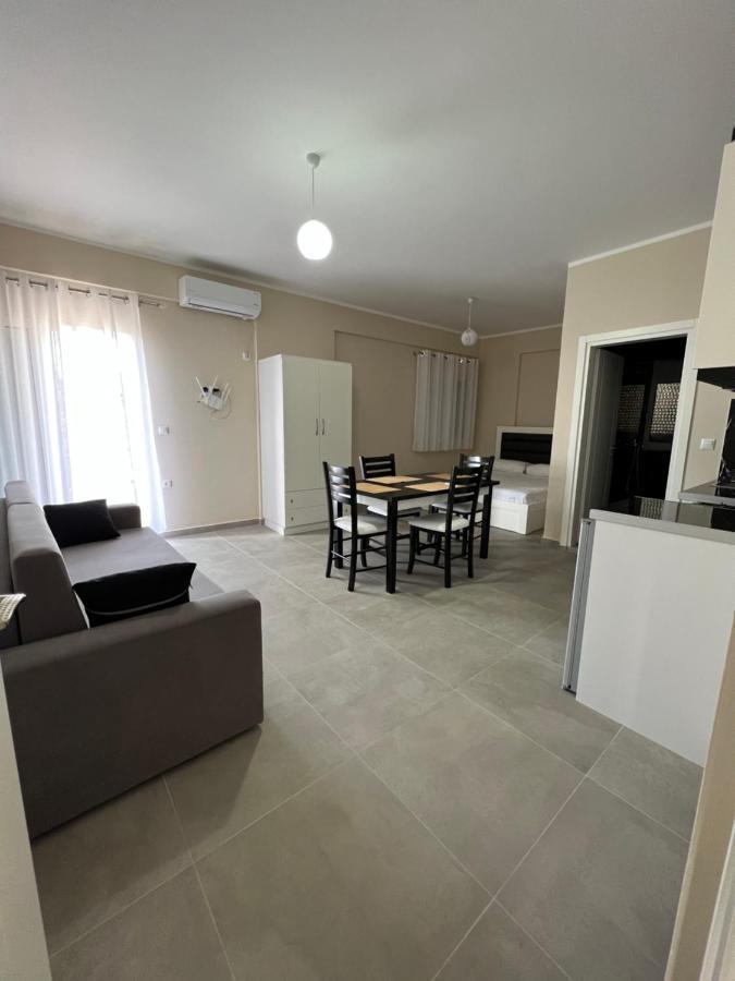 סרנדה Harmony Apartments מראה חיצוני תמונה